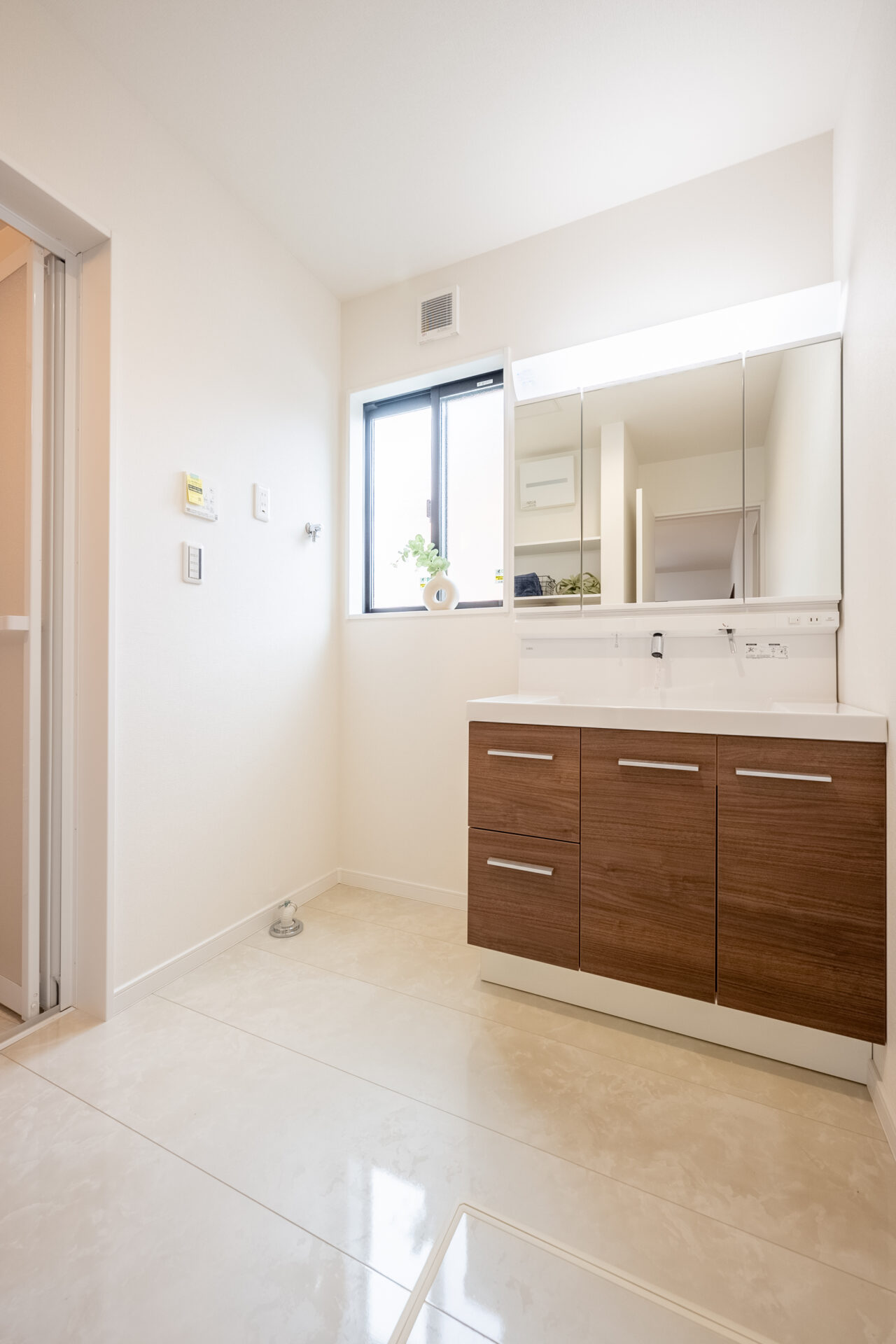 1階サニタリールーム